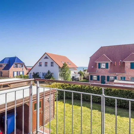 Ferienhaus Laterne بيت للعطل بريجا